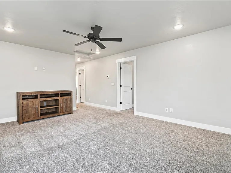 1911 W Wind Drift St — Photo 34