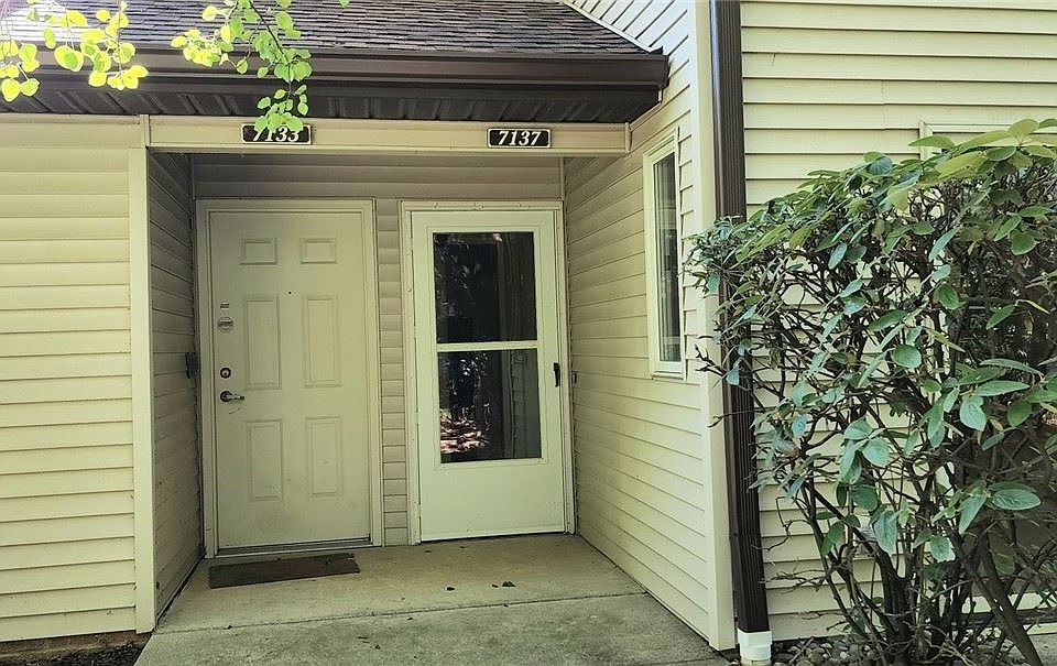 1st image of 7137 Village Dr Unit 713