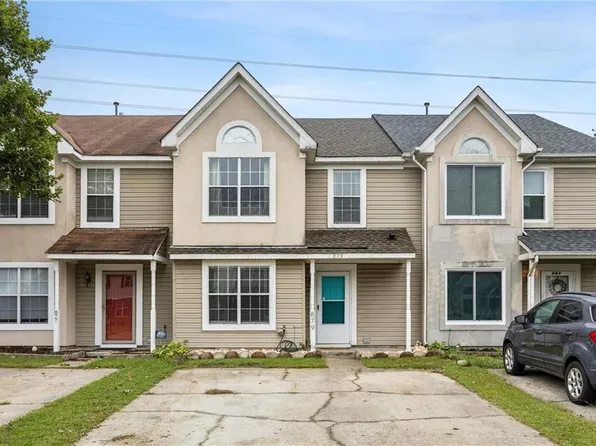 879 Old Clubhouse Rd, Virginia Beach, VA 23453