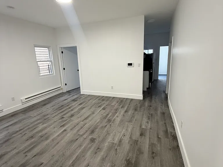25 Riverview Pl #2L — Photo 11