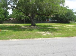 14506 Saint Vincent Dr, Biloxi, MS 39532