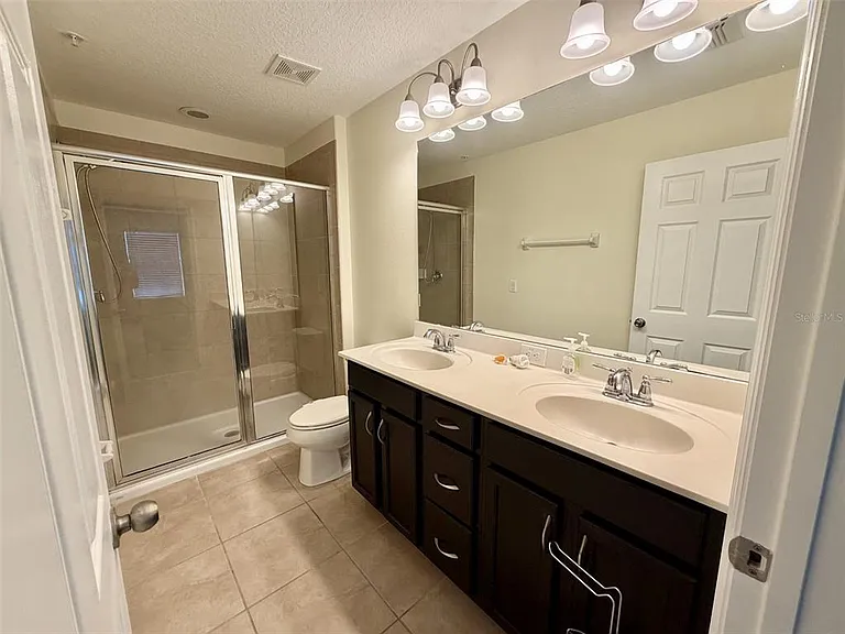 8568 Dufferin Ln — Photo 11