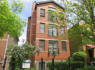 3312 W Beach Ave APT 4Z, Chicago, IL 60651
