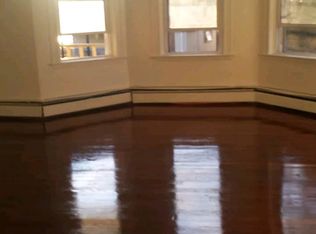 241 Market St, Warren, RI 02885