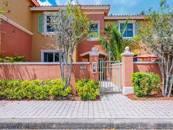 784 SW 106th Ave #1902, Hollywood, FL 33025