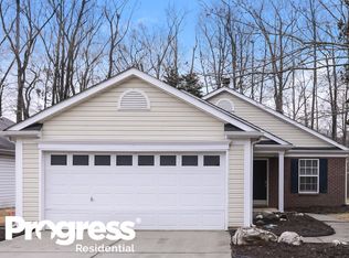 12104 Stewarts Crossing Dr, Charlotte, NC 28215