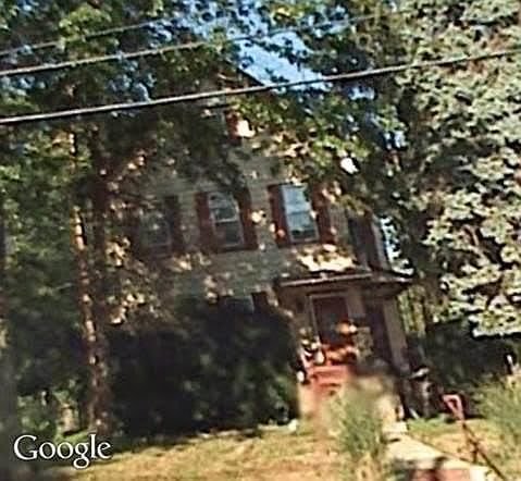 2nd image of 227-29 Grant Ave