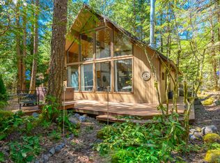 72828 E Village Loop Rd, Rhododendron, OR 97049