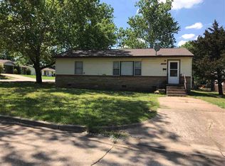 1221 E Arrington Pl, Stillwater, OK 74074
