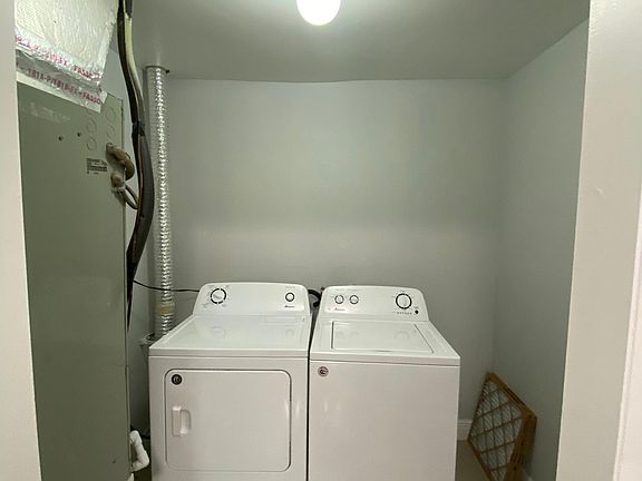 4th image of 1734 NE 15th Ave #3