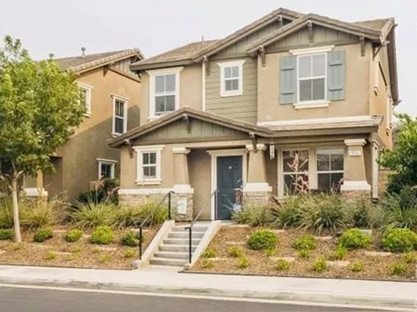 2555 Kenwood Ct, Palmdale, CA 93550