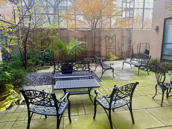 230 Riverside Drive image 12 of 15