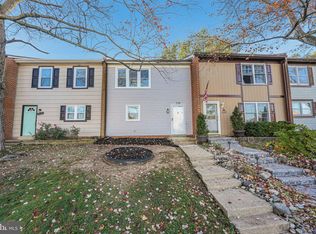 530 Crestwood St SW, Leesburg, VA