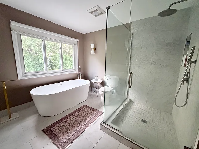 24299 Lynwood Dr — Photo 6