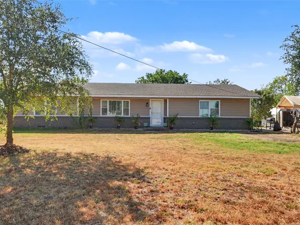 4205 W Park Row Blvd, Corsicana, TX 75110