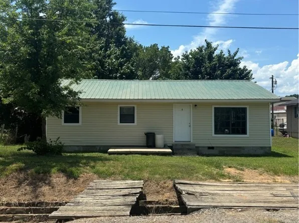 106 Mark St, Wister, OK 74966