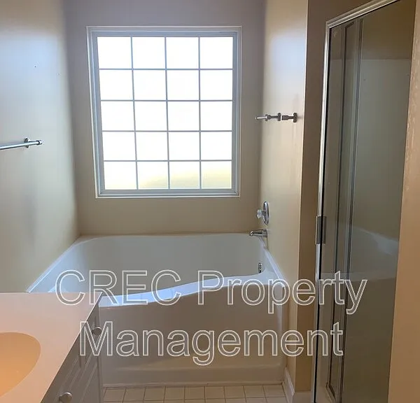 1415 Belcourt Ln — Photo 19