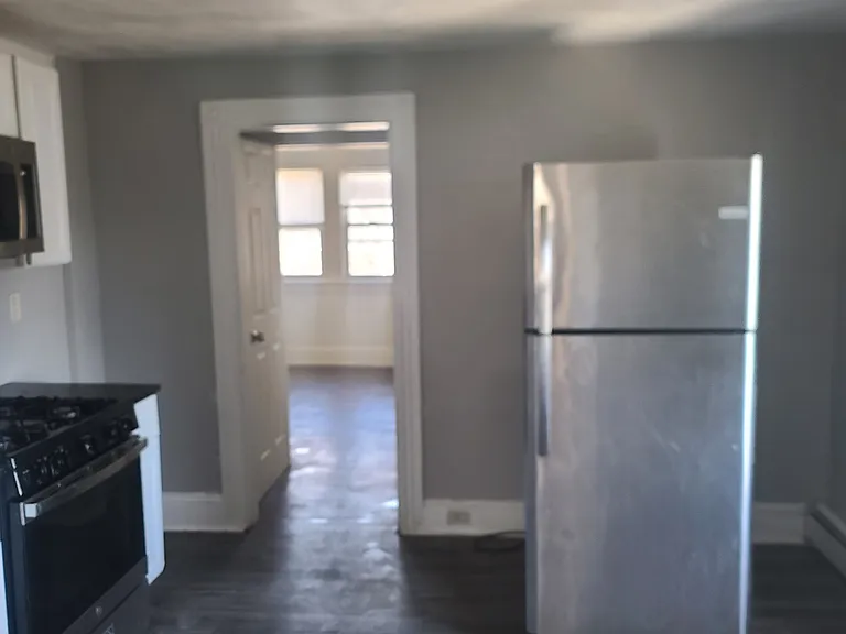 584 Connecticut Ave — Photo 7