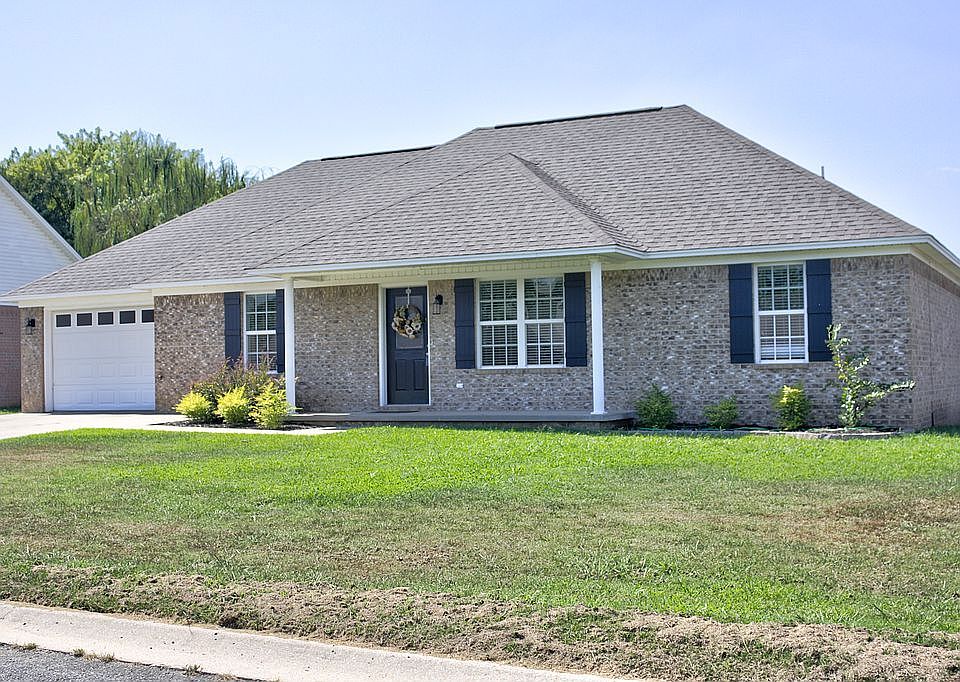 1st image of 5 Cloverly Pl