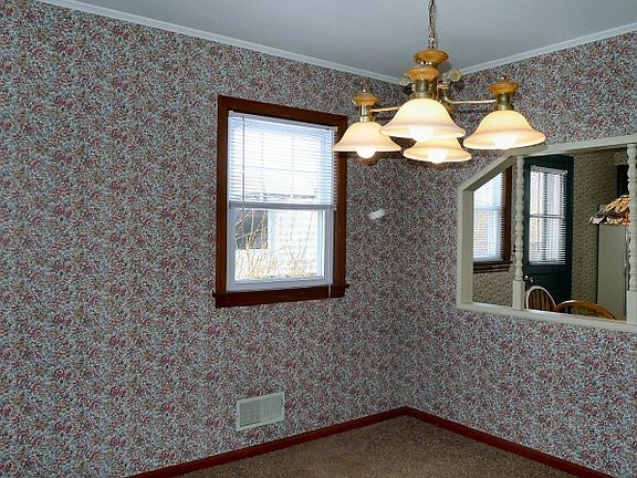 5th image of 1058 Colfax Ave