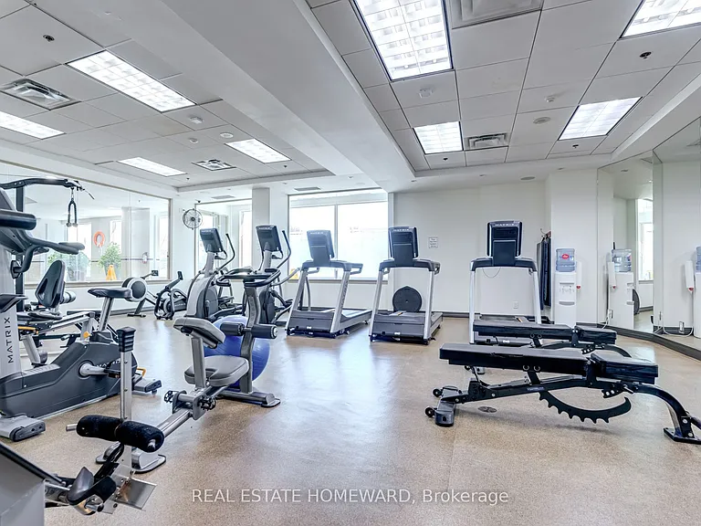 300 Bloor St E #611 — Photo 30