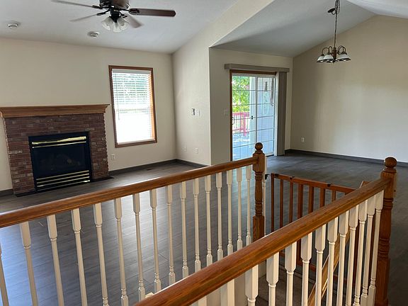 4th image of 1532 Warbler St