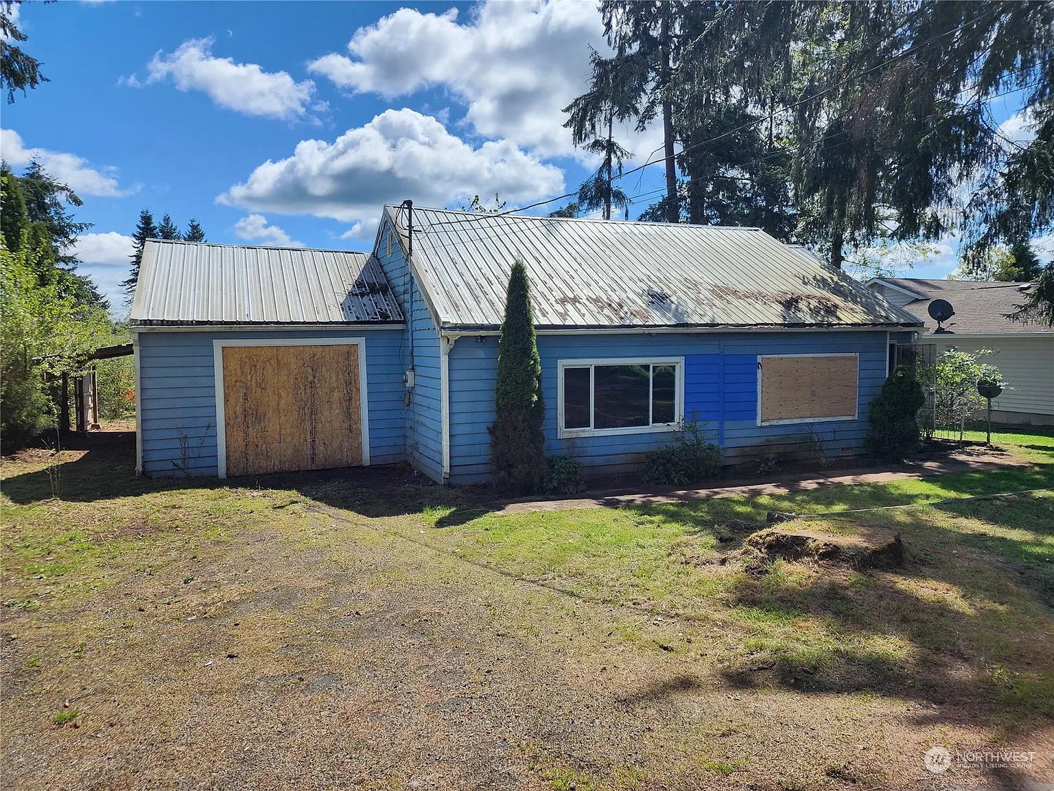 532 8th Avenue NW photo 1