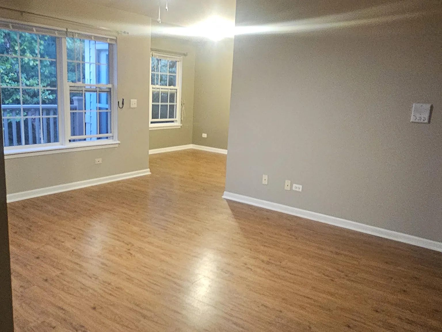 2 bed, 974 sqft, $1,900 — Photo 4