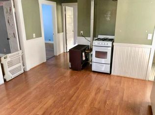 45 Oliver St #3, Bristol, RI 02809