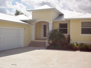 11223 Riverview Dr, Riverview, FL 33578