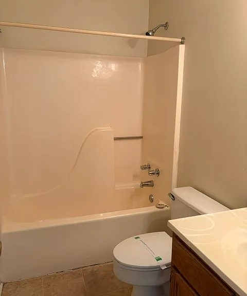 124 Governor Berkeley Rd #11 — Photo 32