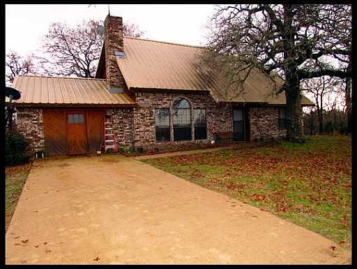 2nd image of 2101 County Road 328