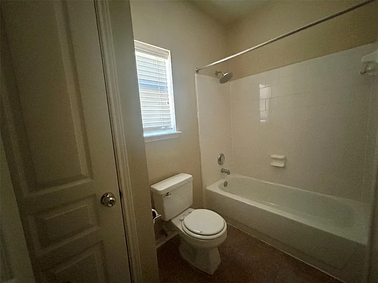 23 Tivoli Garden Ct — Photo 19