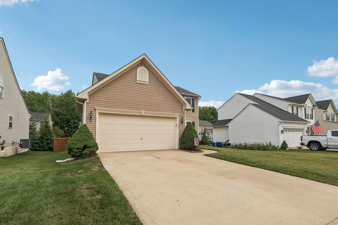 S Settlers Ln-S1007-001.jpg