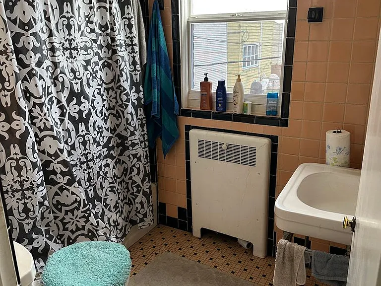 3420 W Waveland Ave #2 — Photo 6