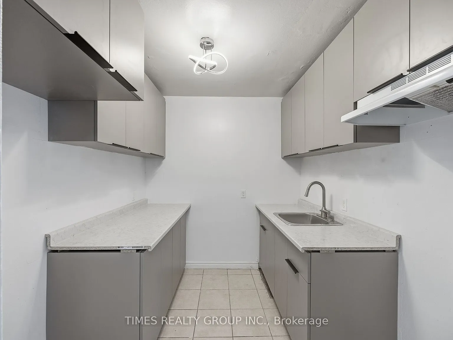 2 bed, $1,750 — Photo 3