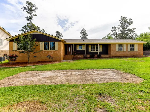 2505 Rolling Hill Dr, Valdosta, GA 31602