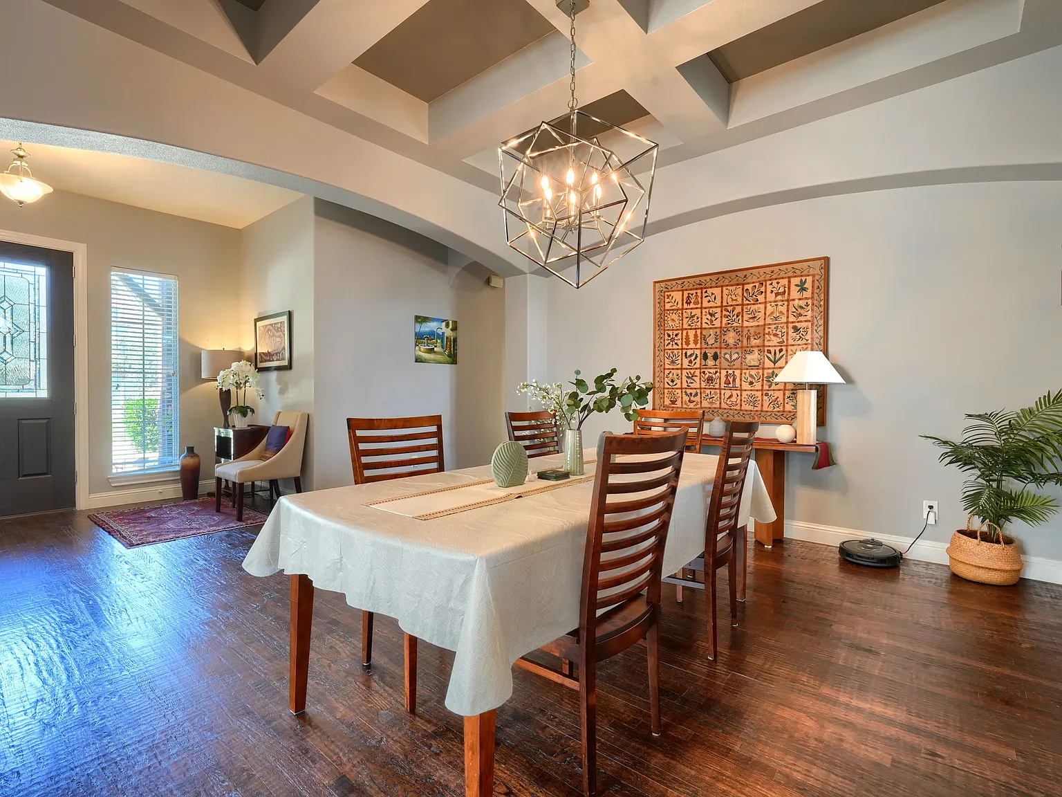 4 bed, 3096 sqft, $3,500 — Photo 3