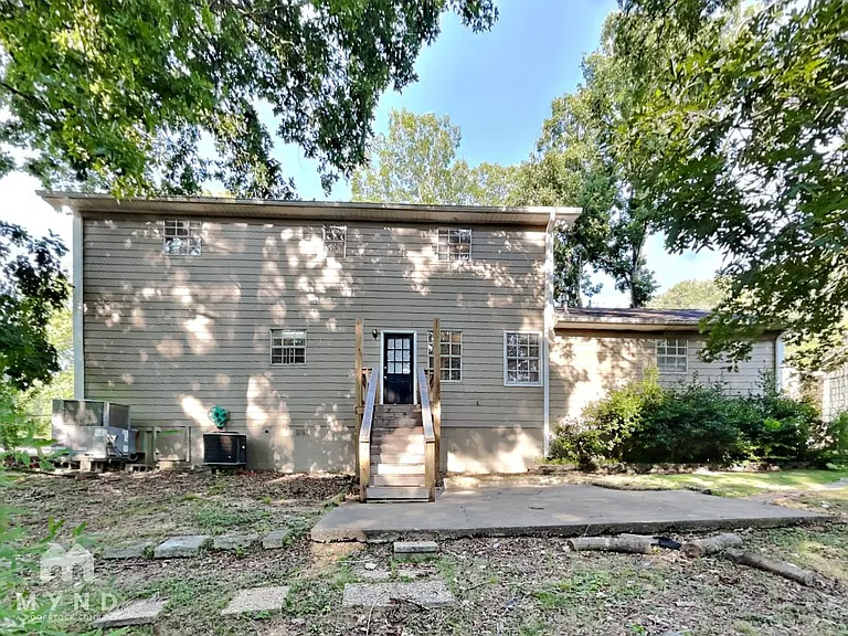 1438 Cabin Hill Rd — Photo 36