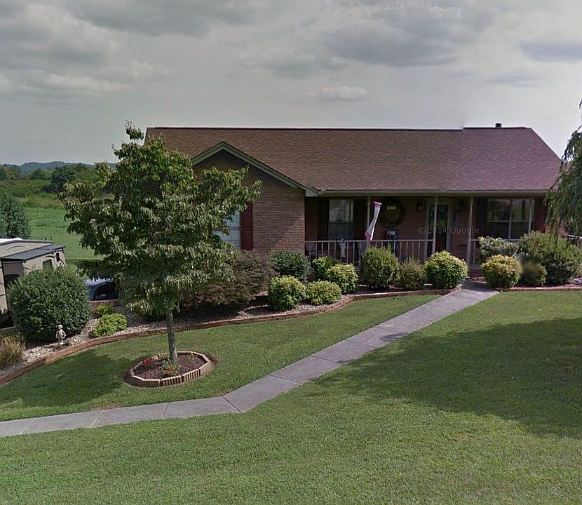 2nd image of 3929 Bruce St