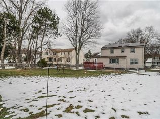 10 Rieder Rd, Edison, NJ 08817