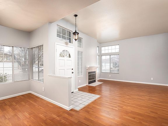 5th image of 1742 W Avenue H8