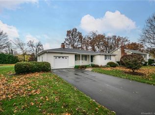 25 Eckert Rd, Newington, CT 06111