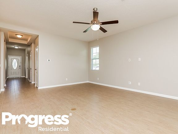 3rd image of 2254 Ficus Aly