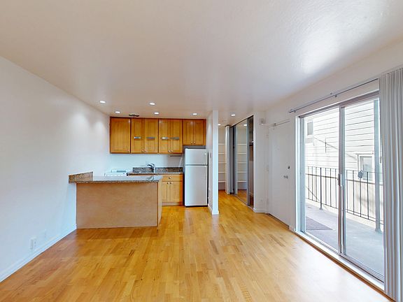 4th image of 657 Kansas St #409