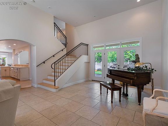 3rd image of 333 Riverview Ct