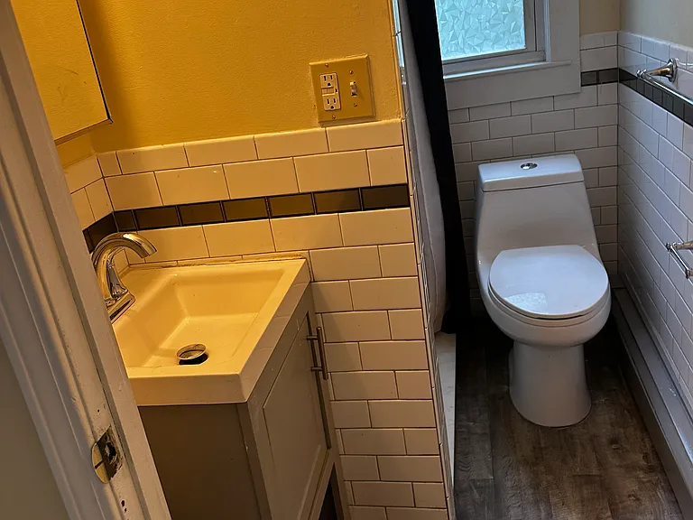 325 Tremont St #2R — Photo 8