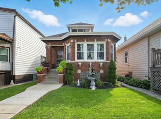 6235 S Komensky Ave, Chicago, IL 60629