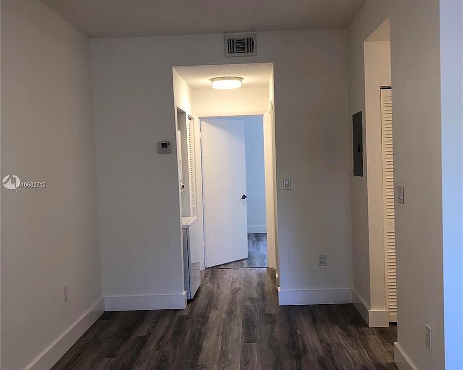 1st image of 3007 Bird Ave APT 08