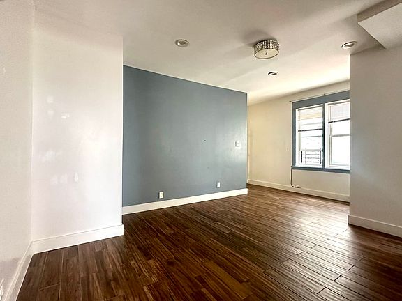 2nd image of 1428 Greene Ave APT 2